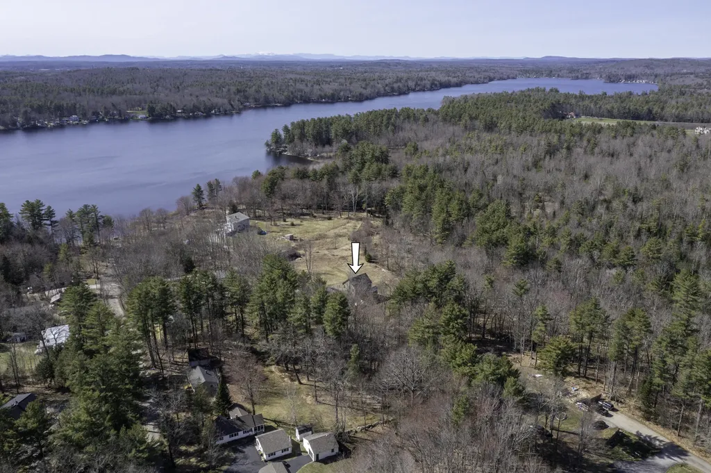 22 Hideaway Lane Falmouth ME 04105