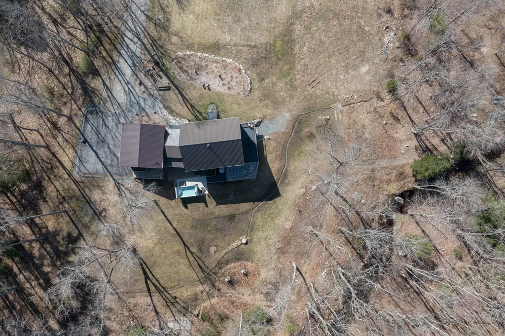 22 Hideaway Lane Falmouth ME 04105