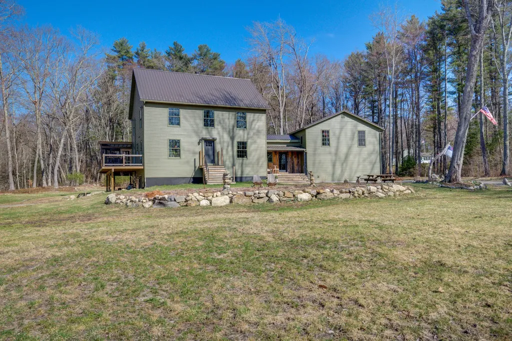 22 Hideaway Lane Falmouth ME 04105
