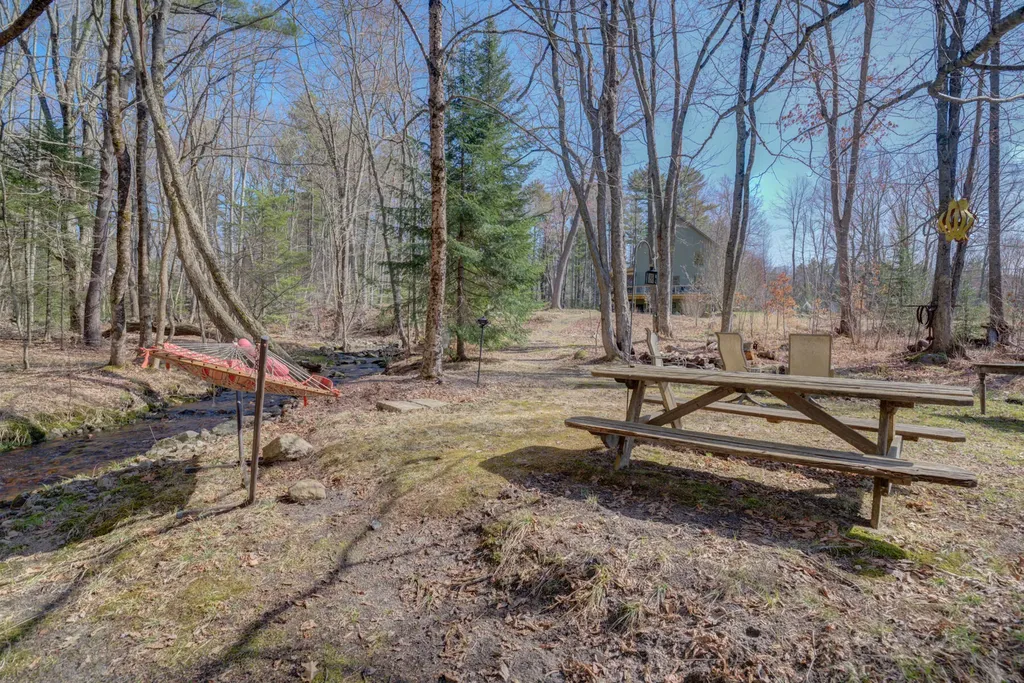 22 Hideaway Lane Falmouth ME 04105