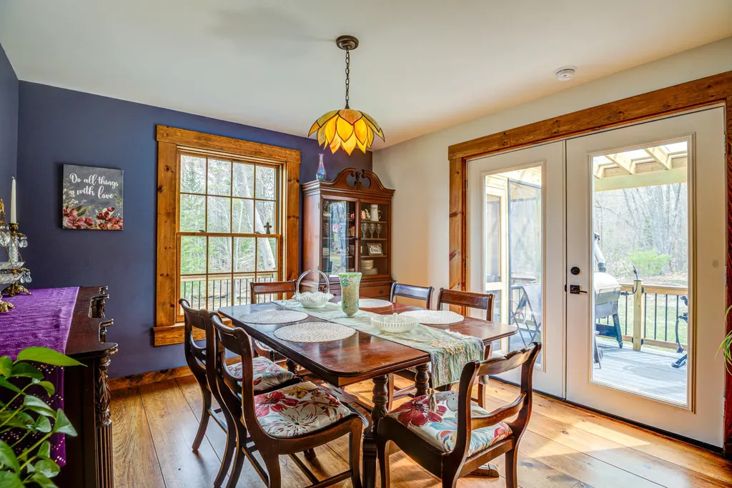 22 Hideaway Lane Falmouth ME 04105