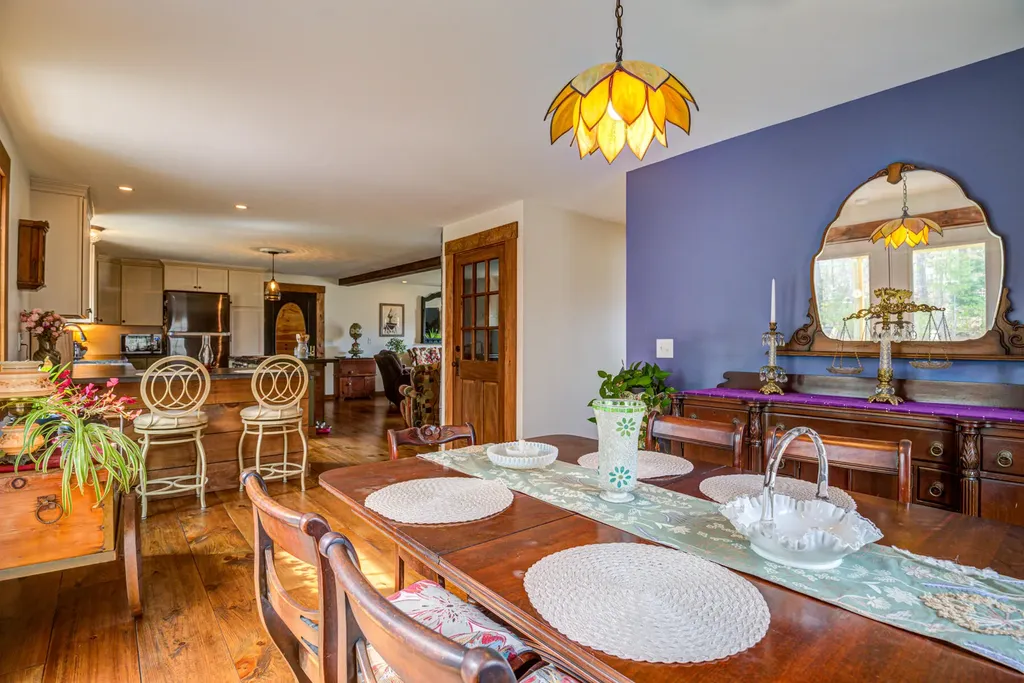 22 Hideaway Lane Falmouth ME 04105