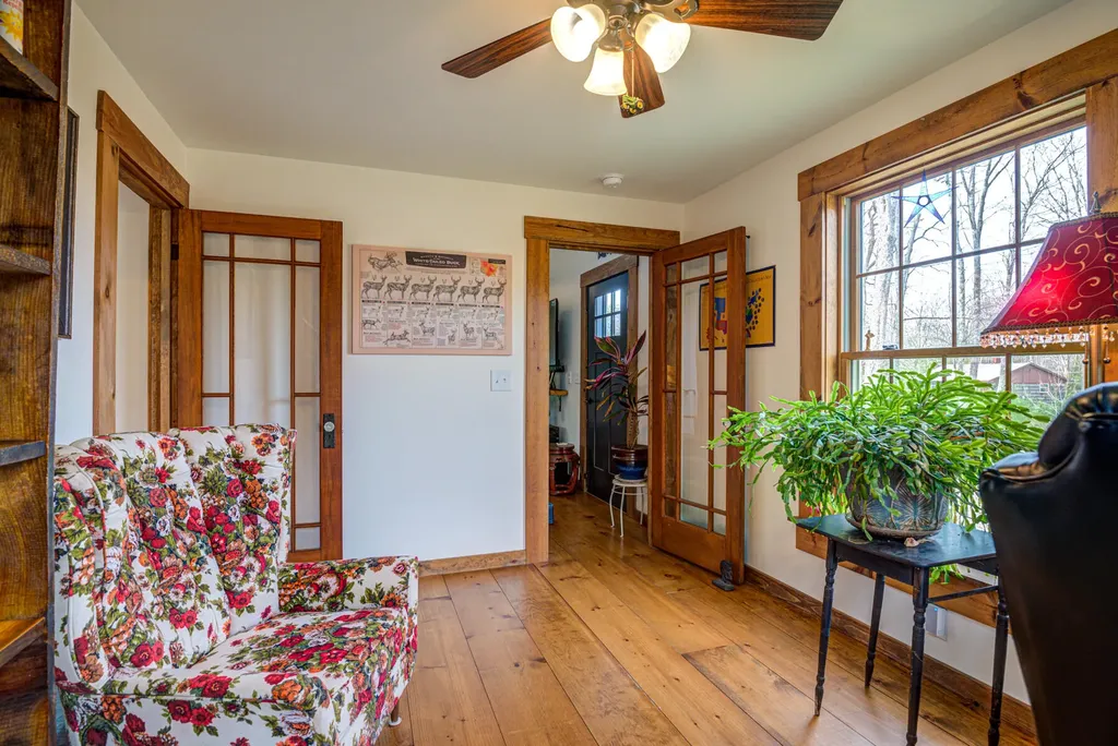 22 Hideaway Lane Falmouth ME 04105