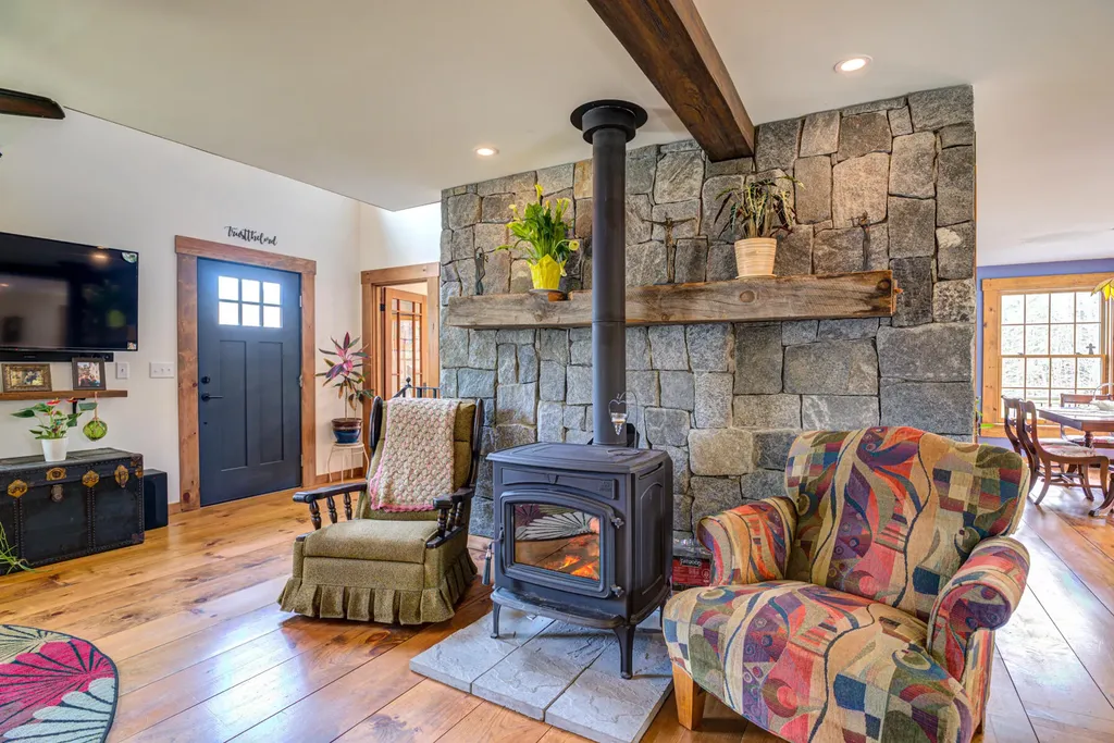 22 Hideaway Lane Falmouth ME 04105