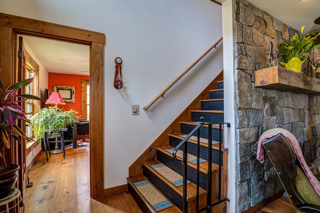 22 Hideaway Lane Falmouth ME 04105