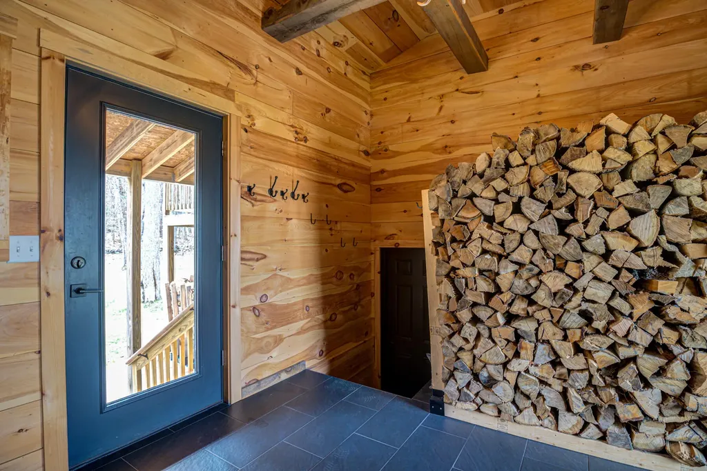 22 Hideaway Lane Falmouth ME 04105