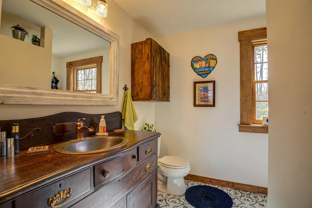 22 Hideaway Lane Falmouth ME 04105