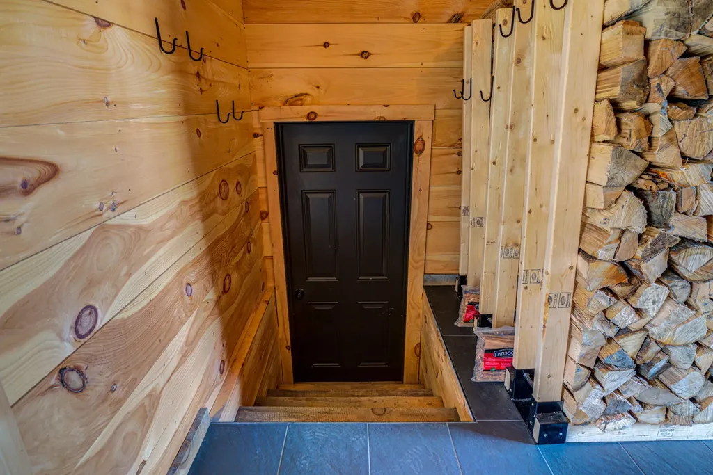 22 Hideaway Lane Falmouth ME 04105