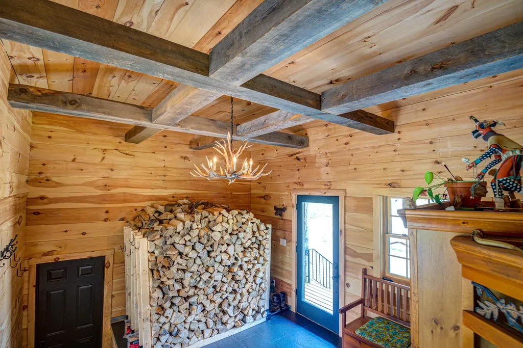 22 Hideaway Lane Falmouth ME 04105