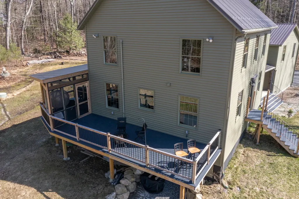 22 Hideaway Lane Falmouth ME 04105