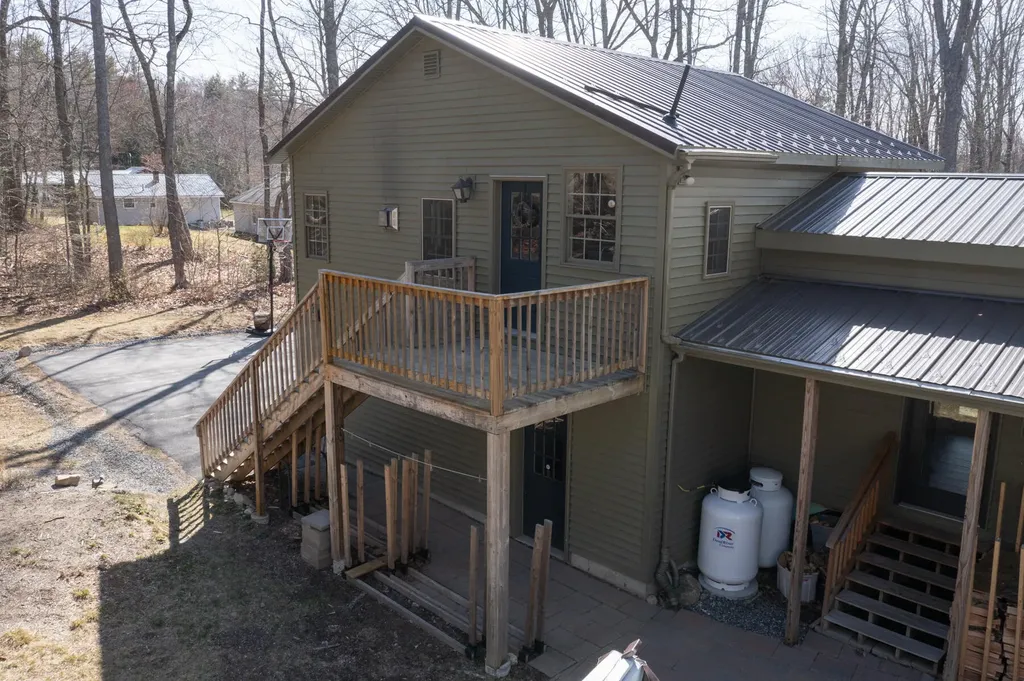22 Hideaway Lane Falmouth ME 04105