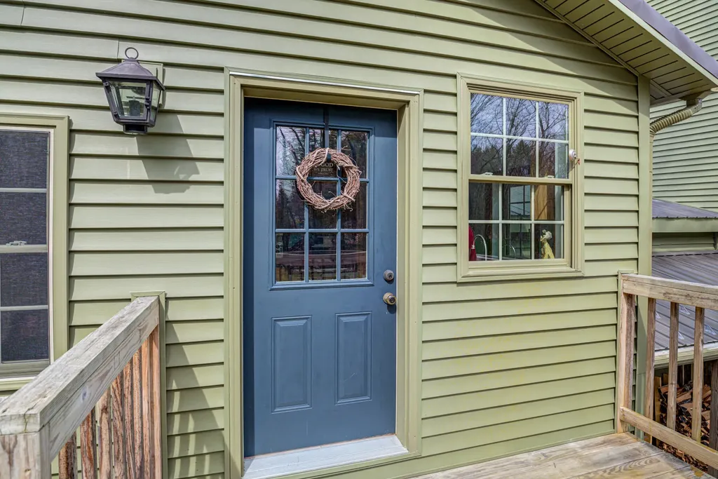 22 Hideaway Lane Falmouth ME 04105