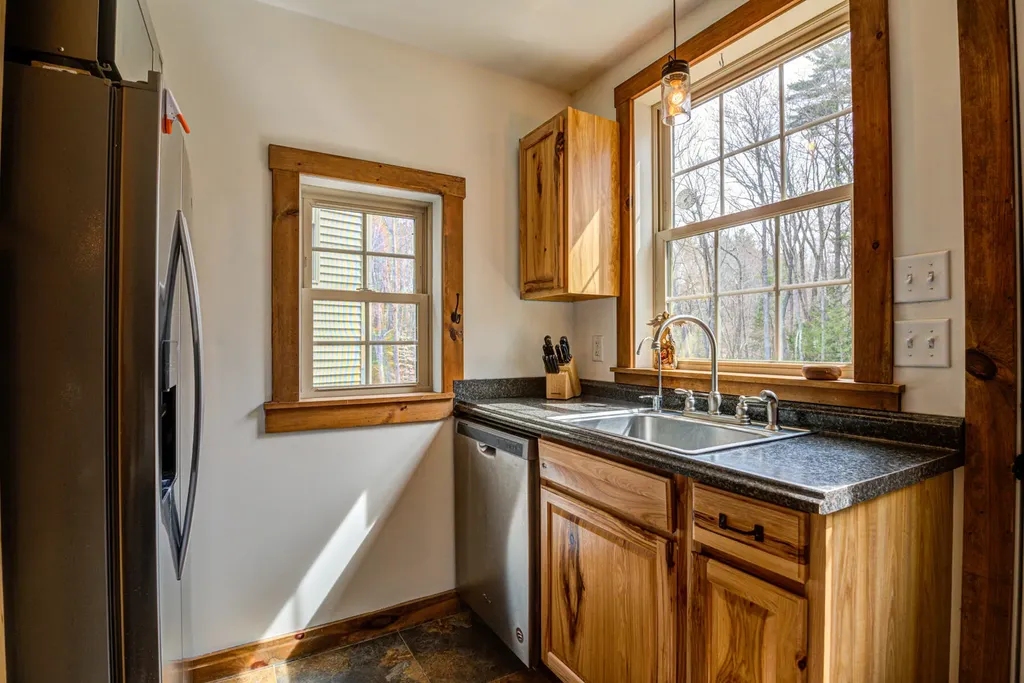 22 Hideaway Lane Falmouth ME 04105