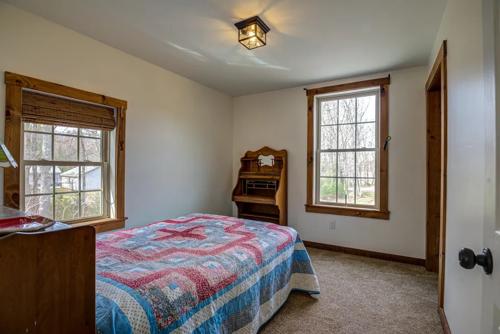 22 Hideaway Lane Falmouth ME 04105