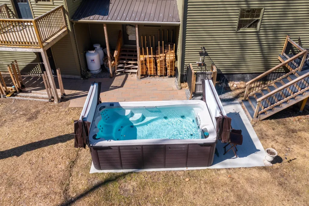 22 Hideaway Lane Falmouth ME 04105