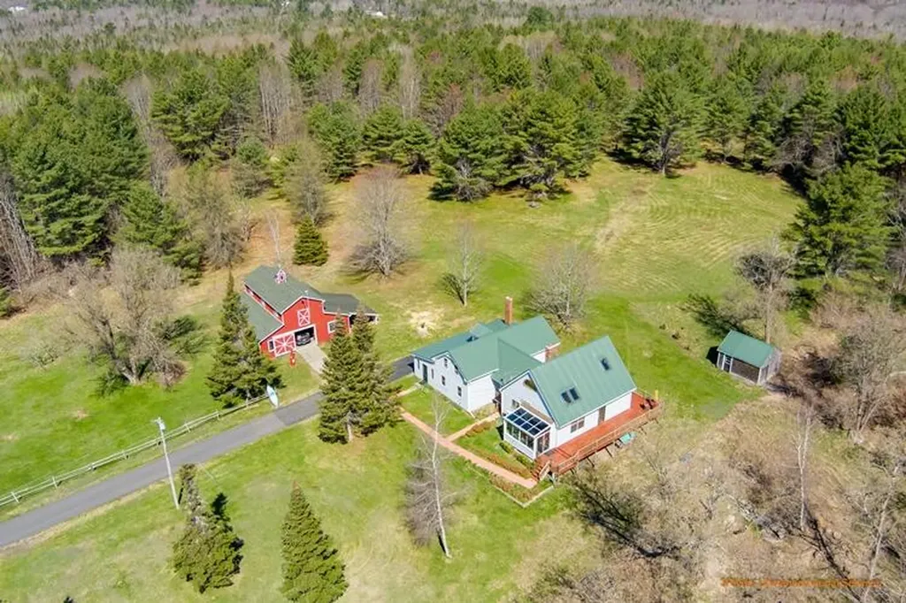 88 Hovey Road Milo ME 04463