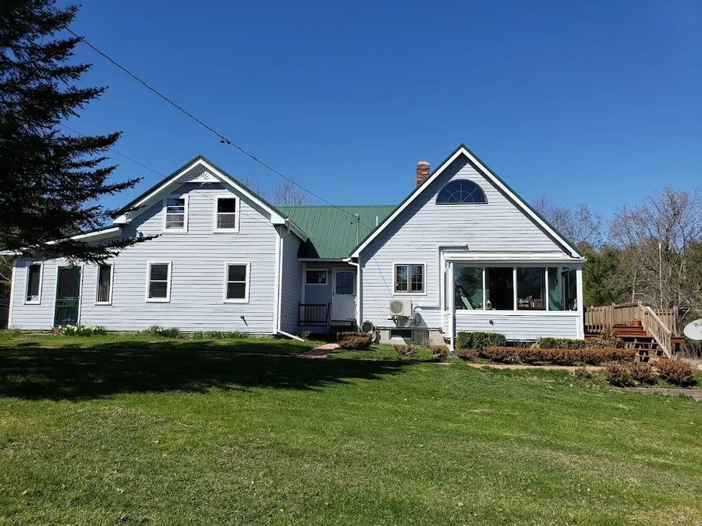 88 Hovey Road Milo ME 04463