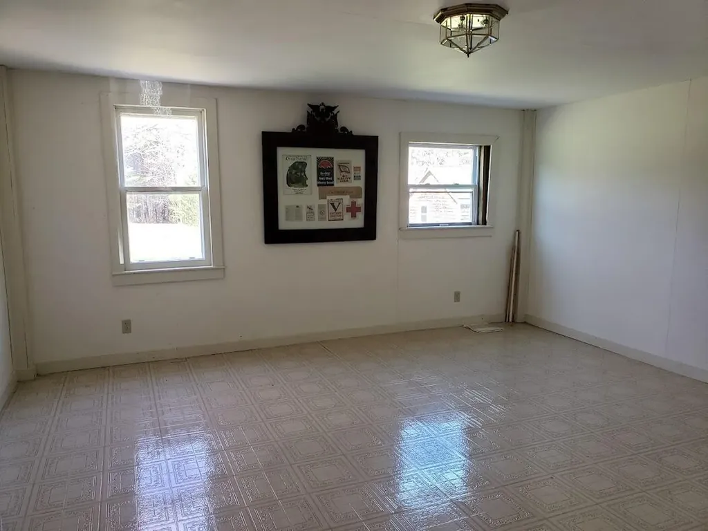 88 Hovey Road Milo ME 04463