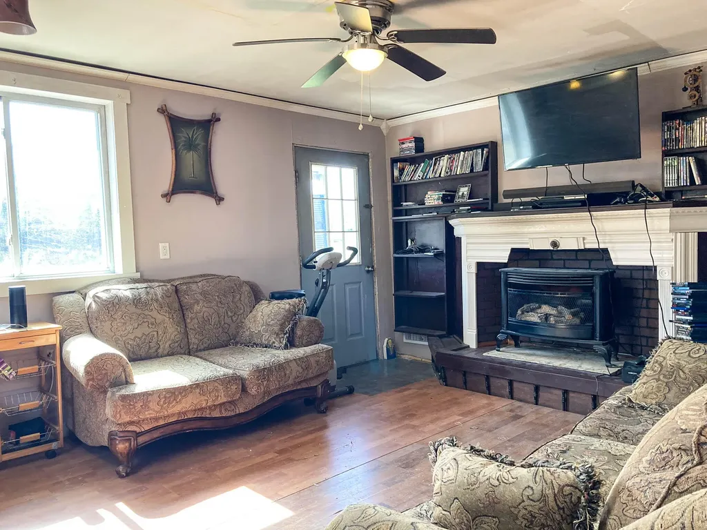 802 Main Street Bowdoin ME 04287
