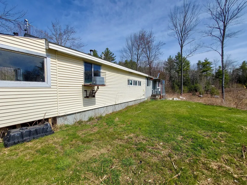 802 Main Street Bowdoin ME 04287