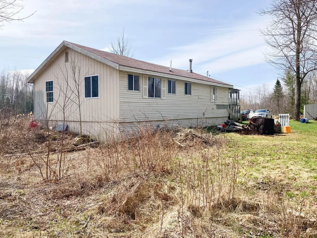 802 Main Street Bowdoin ME 04287