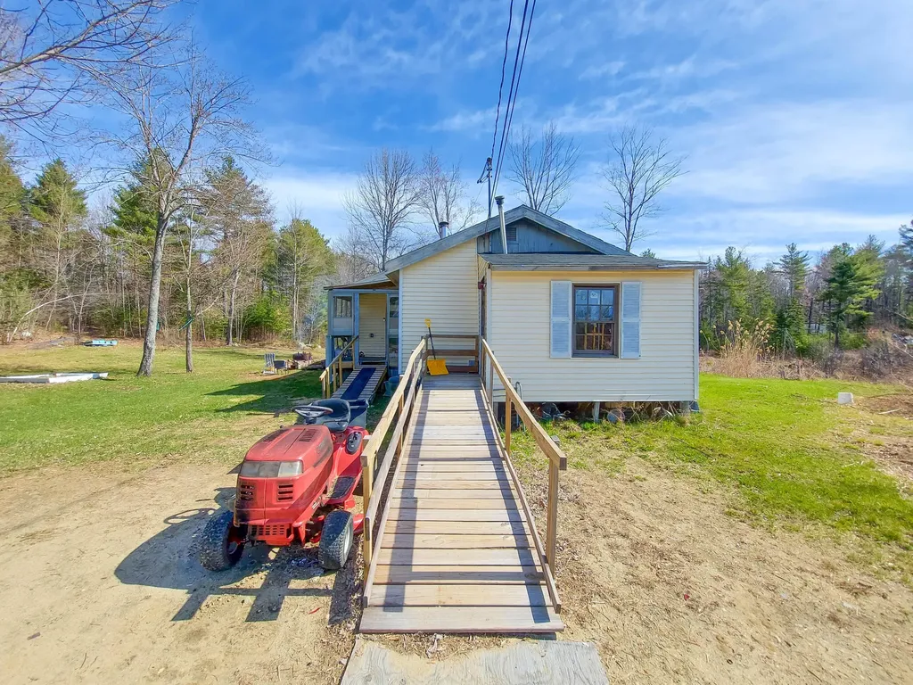 802 Main Street Bowdoin ME 04287
