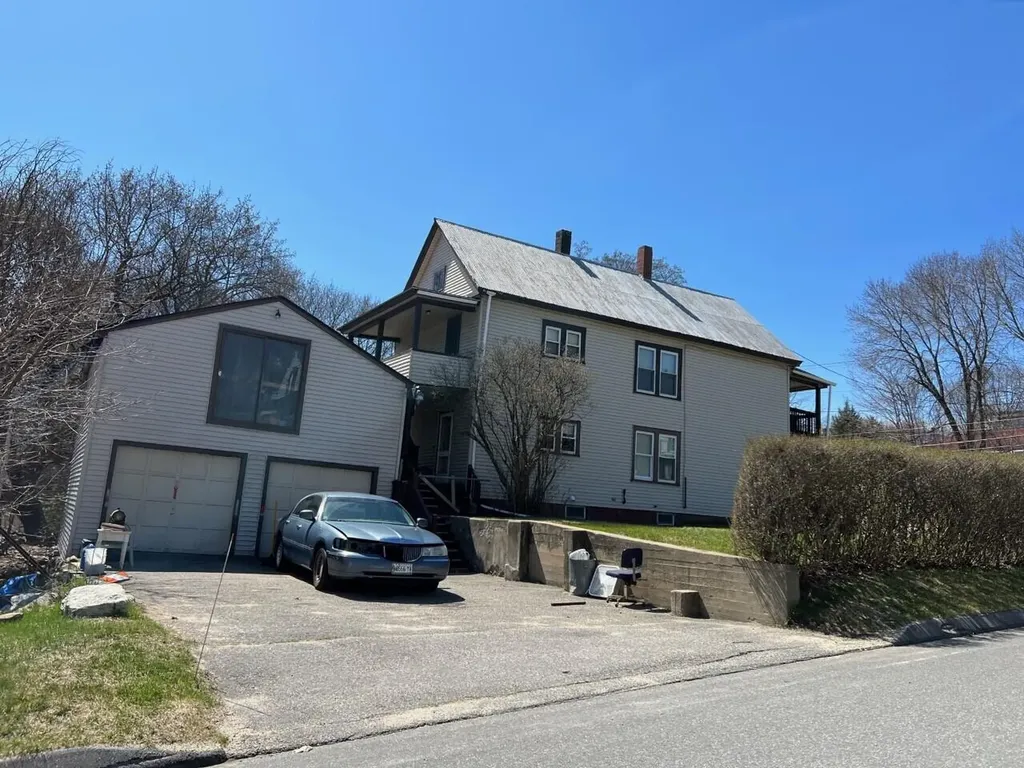 544 Hancock Street Rumford ME 04276