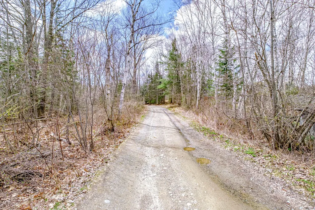 33 Back River Lane Friendship ME 04547