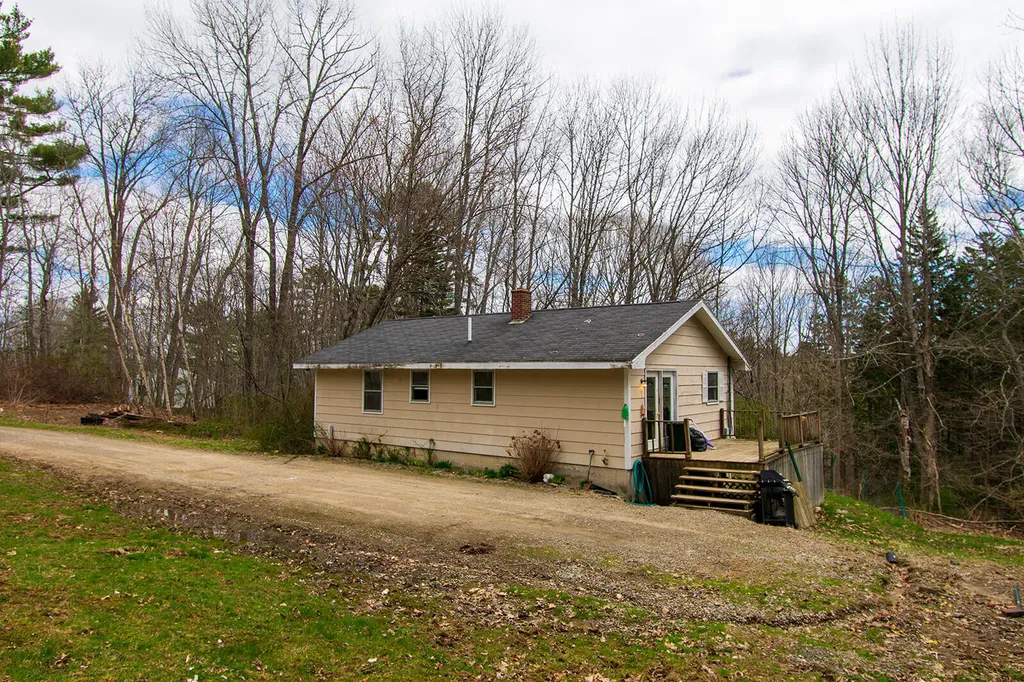33 Back River Lane Friendship ME 04547