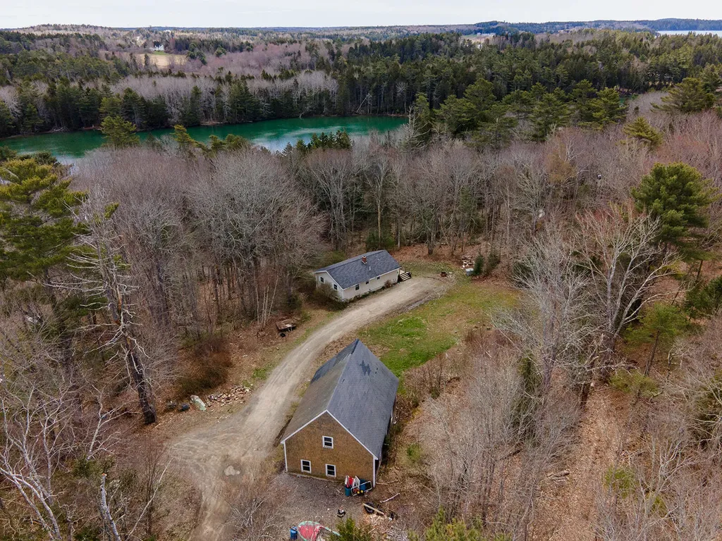 33 Back River Lane Friendship ME 04547