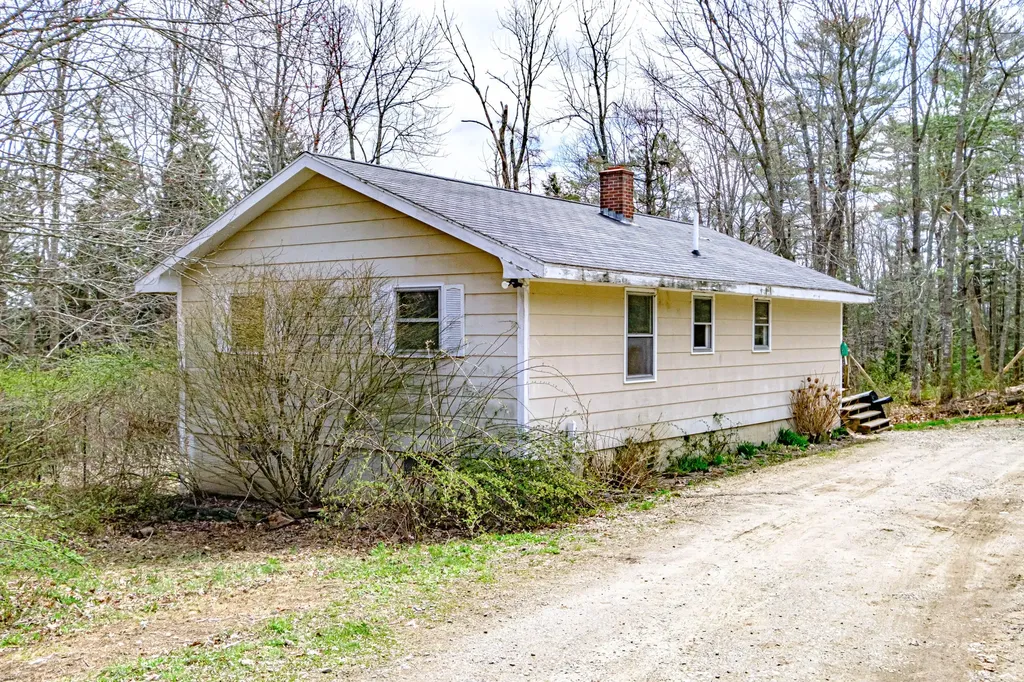 33 Back River Lane Friendship ME 04547