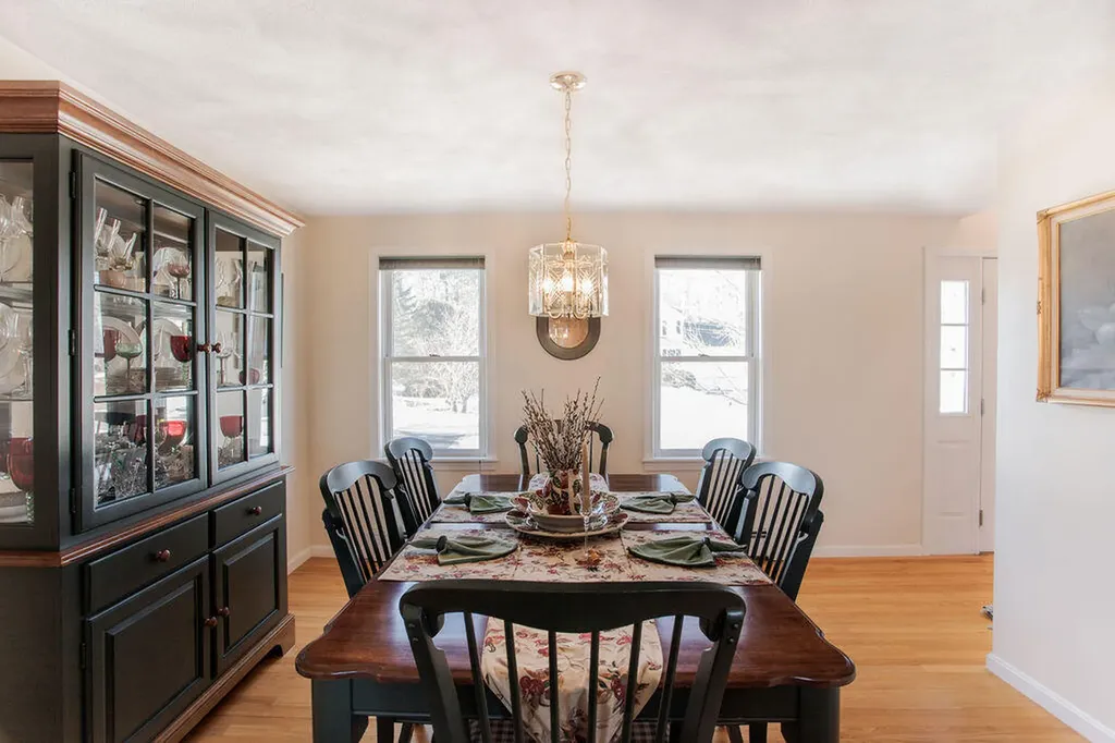 18 Greenacre Drive York ME 03909