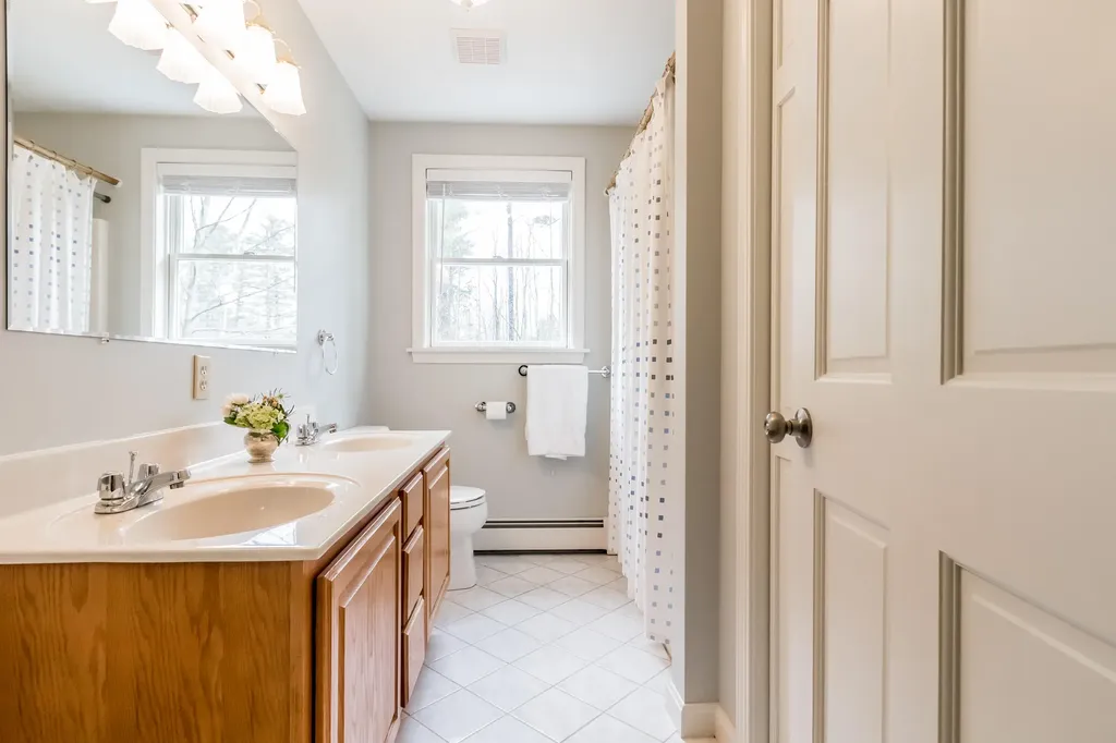 45 Colonial Drive Durham ME 04222