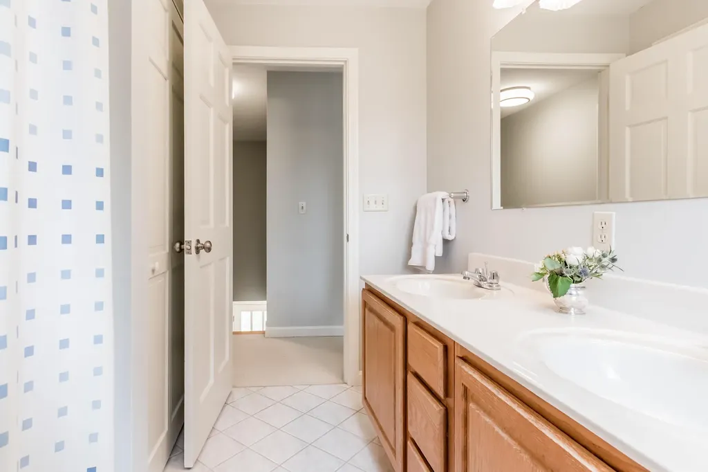 45 Colonial Drive Durham ME 04222