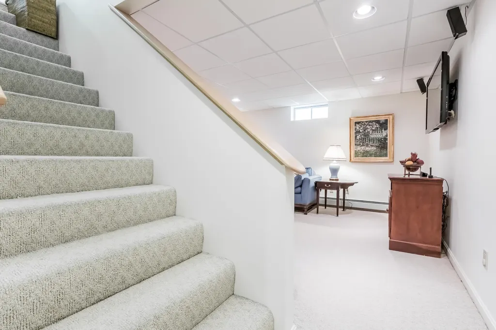 45 Colonial Drive Durham ME 04222