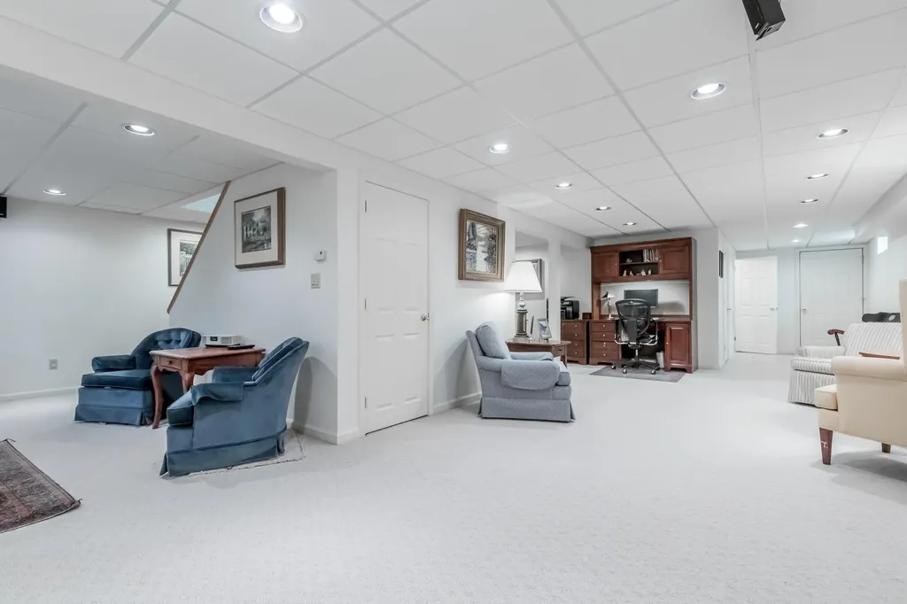 45 Colonial Drive Durham ME 04222