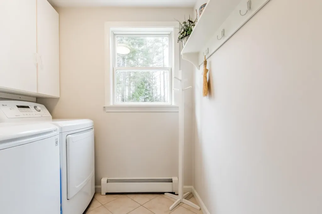 45 Colonial Drive Durham ME 04222