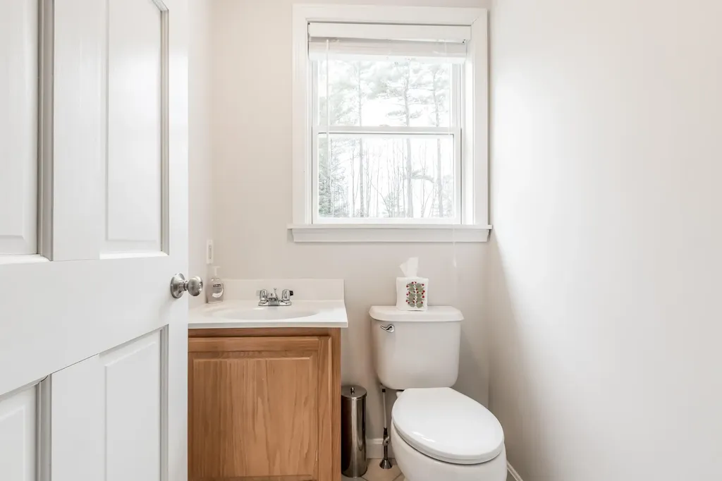 45 Colonial Drive Durham ME 04222
