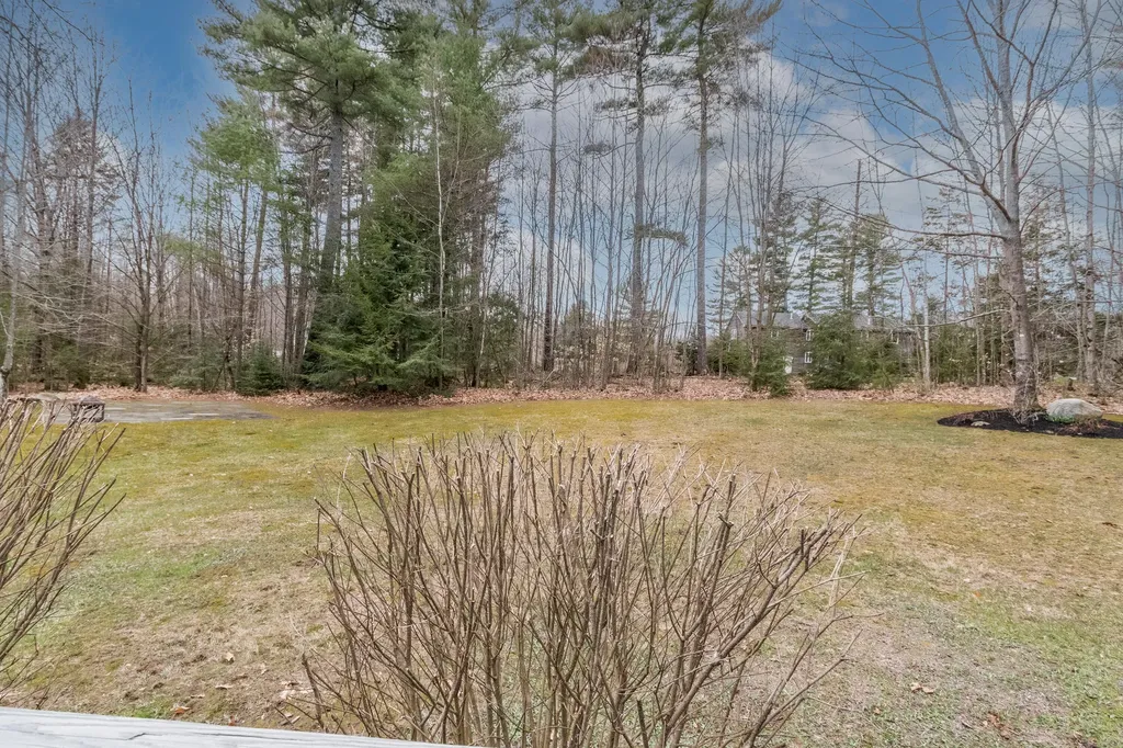 45 Colonial Drive Durham ME 04222