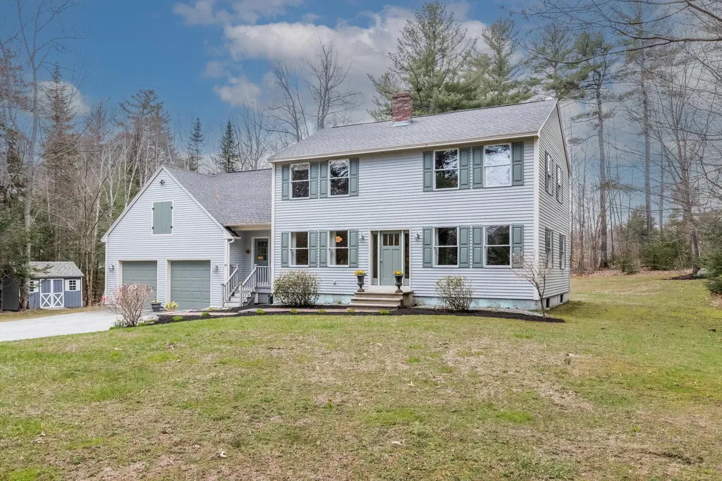 45 Colonial Drive Durham ME 04222