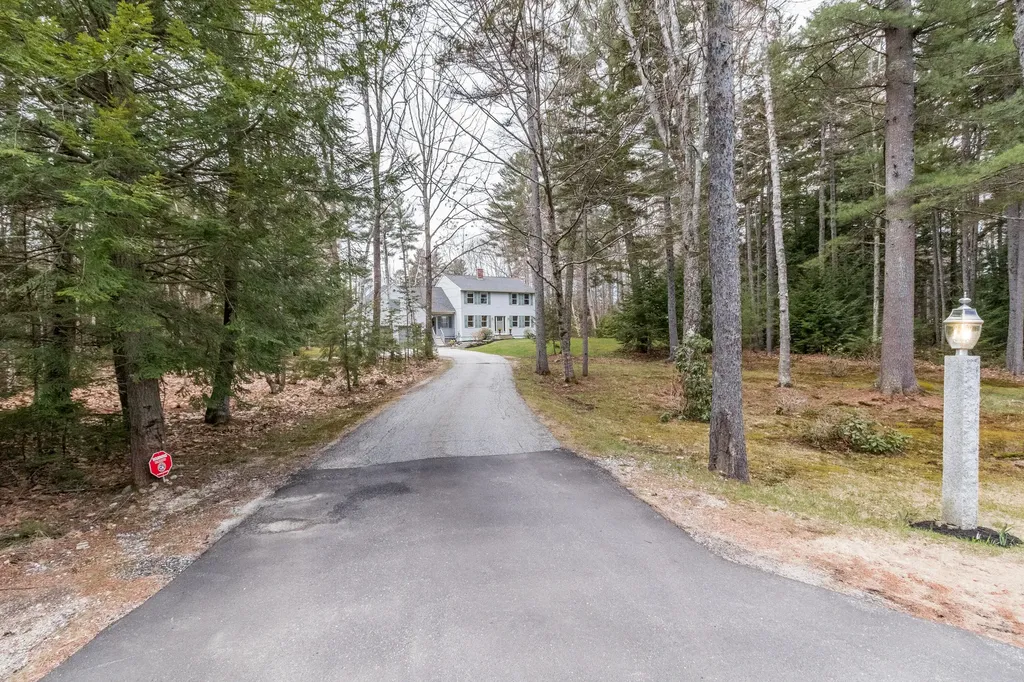 45 Colonial Drive Durham ME 04222