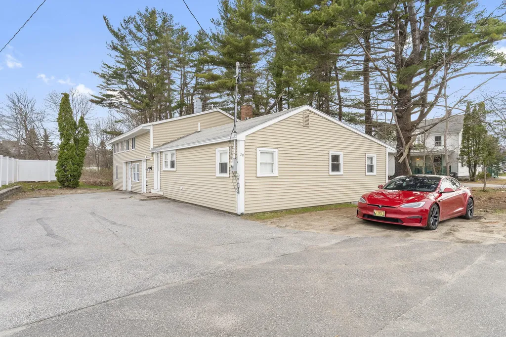 20 Sanford Road Wells ME 04090