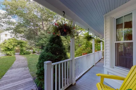 25 S Maine Street Kennebunkport ME 04046