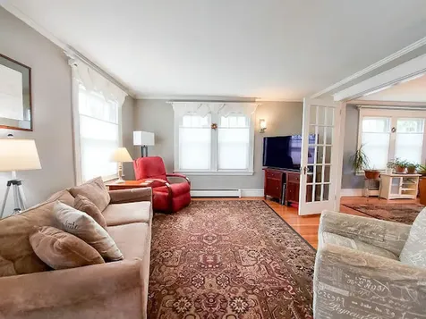 23 Chamberlain Avenue Portland ME 04101