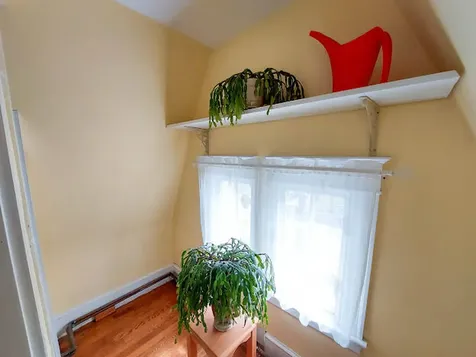 23 Chamberlain Avenue Portland ME 04101
