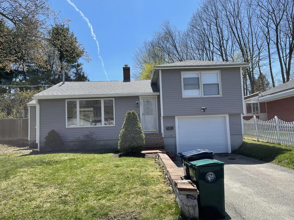 21 Lessard Avenue Biddeford ME 04005