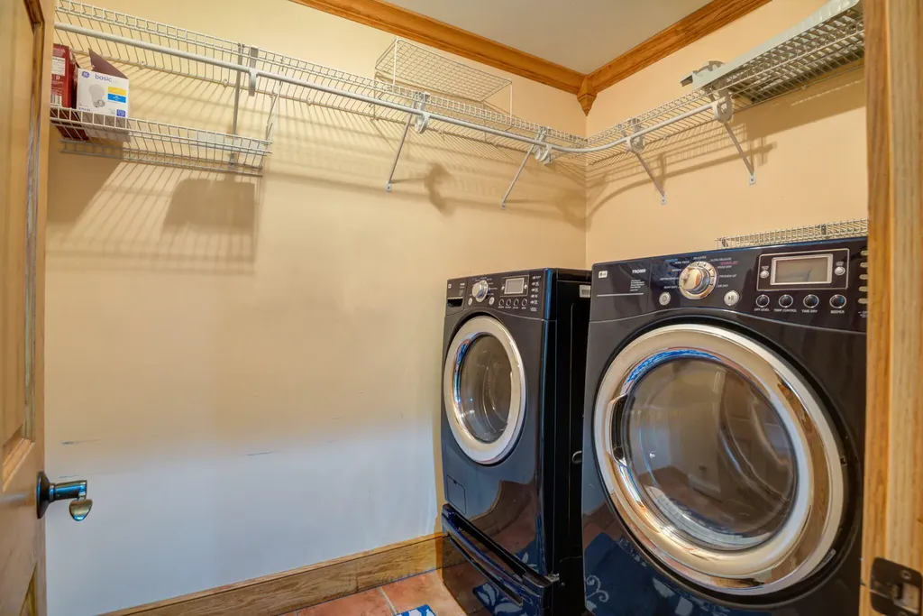 60 Vista Drive Auburn ME 04210