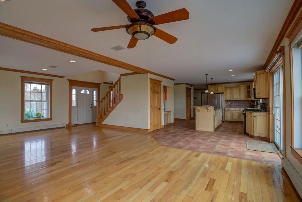 60 Vista Drive Auburn ME 04210
