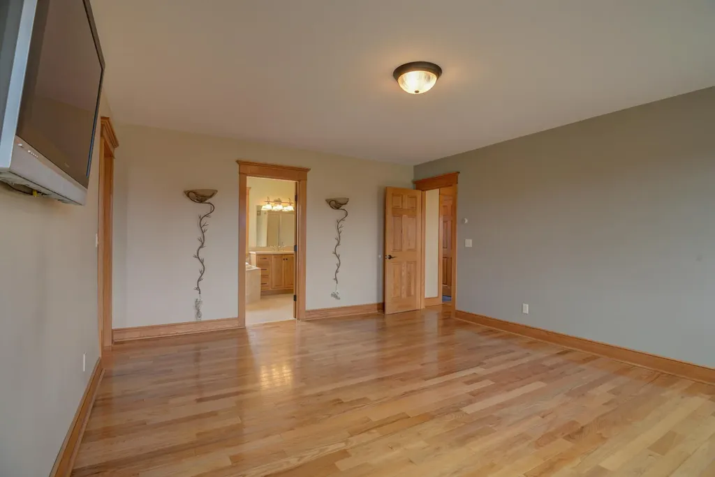 60 Vista Drive Auburn ME 04210