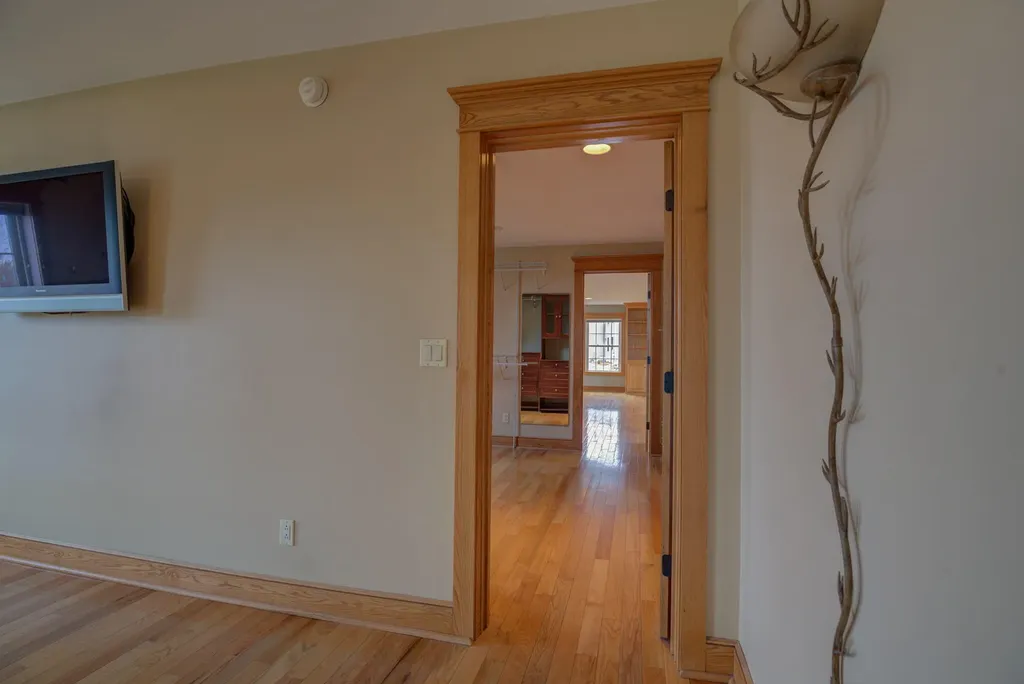 60 Vista Drive Auburn ME 04210